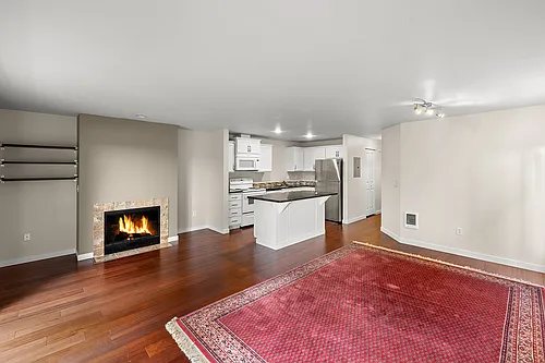 3043 14th Ave W Photo 1