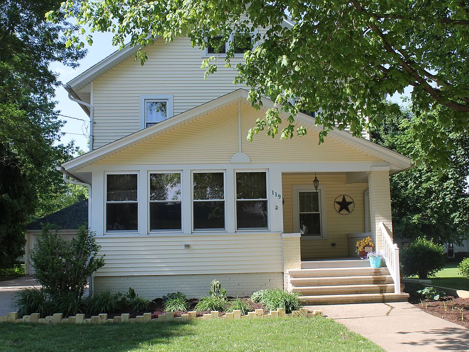 1st image of 119 E Pearl St