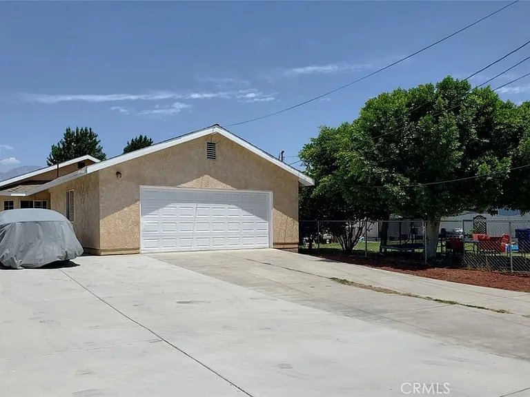 747 W Nevada St — Photo 26