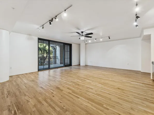 3030 Post Oak Blvd Unit 203, Houston, TX 77056