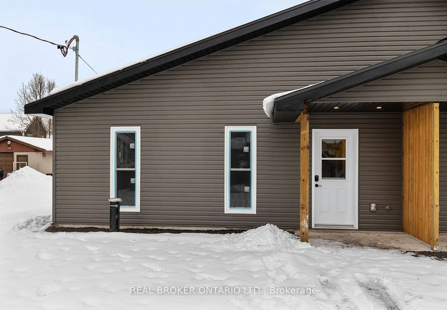 3 bed, $2,500 — Photo 2