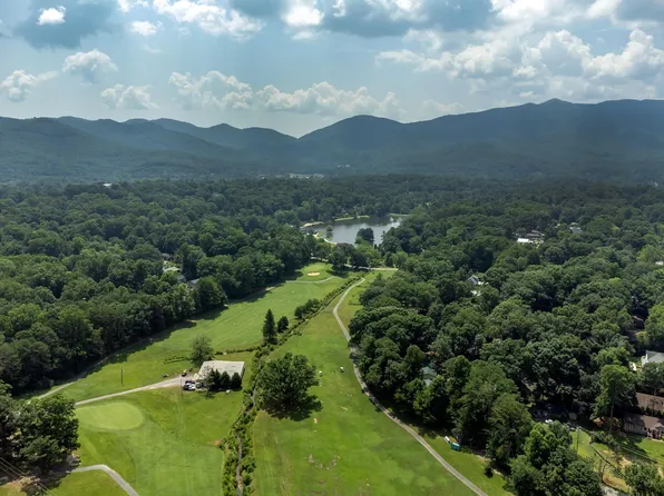 (undisclosed Address), Black Mountain, NC 28711