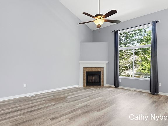 5th image of 2953 Stoney Creek Ct #96