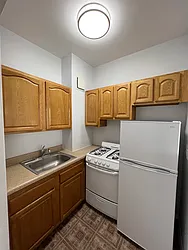 Rented by Five Town Global Realty