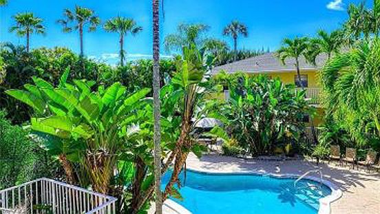 1st image of 4290 Gulfstream Dr APT 16
