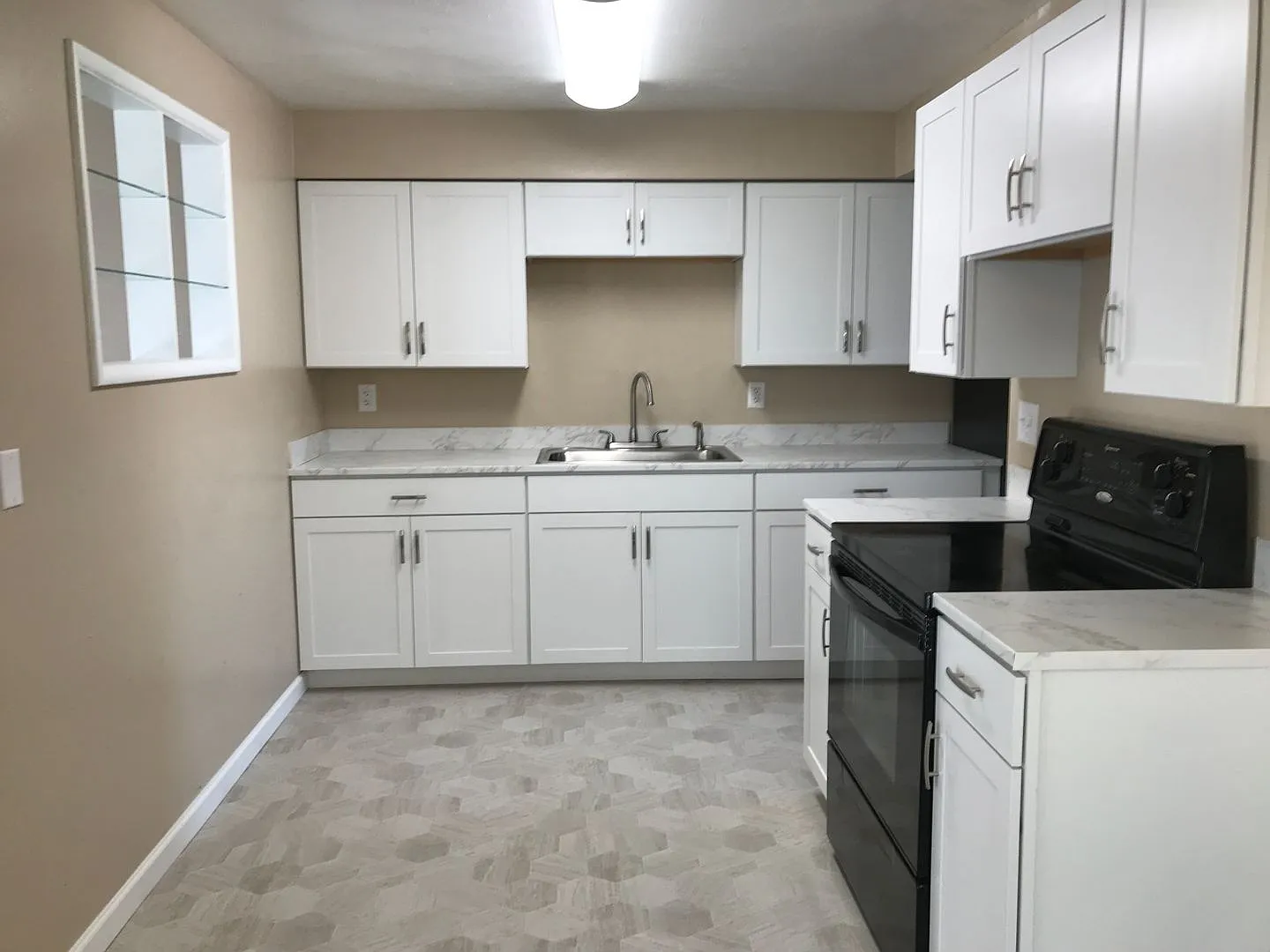 Cute 4Bedroom Home! — Photo 4