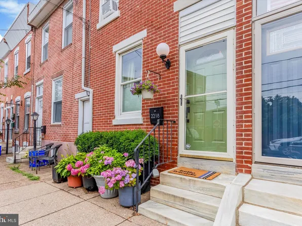 2218 Gaul St, Philadelphia, PA 19125