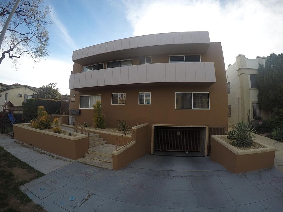 1st image of 933 N Sierra Bonita Ave #2