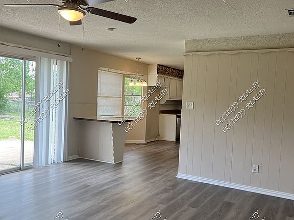 4th image of 361 Heirloom Dr