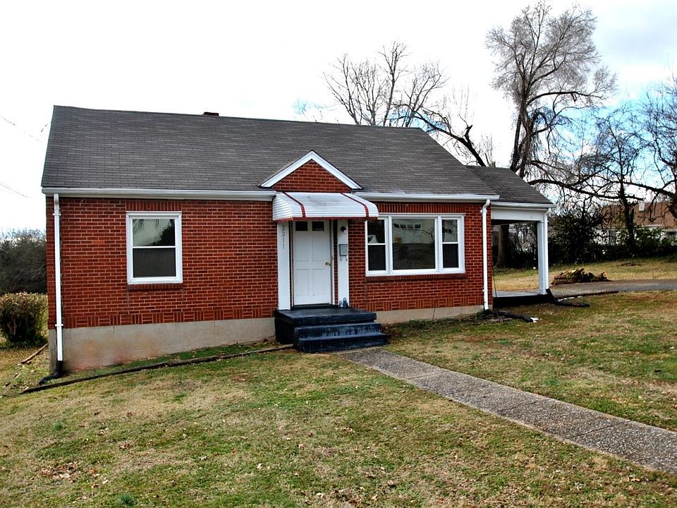 1st image of 2211 Autumn Dr