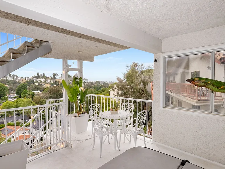 5035 Escobedo Dr #1 — Photo 40