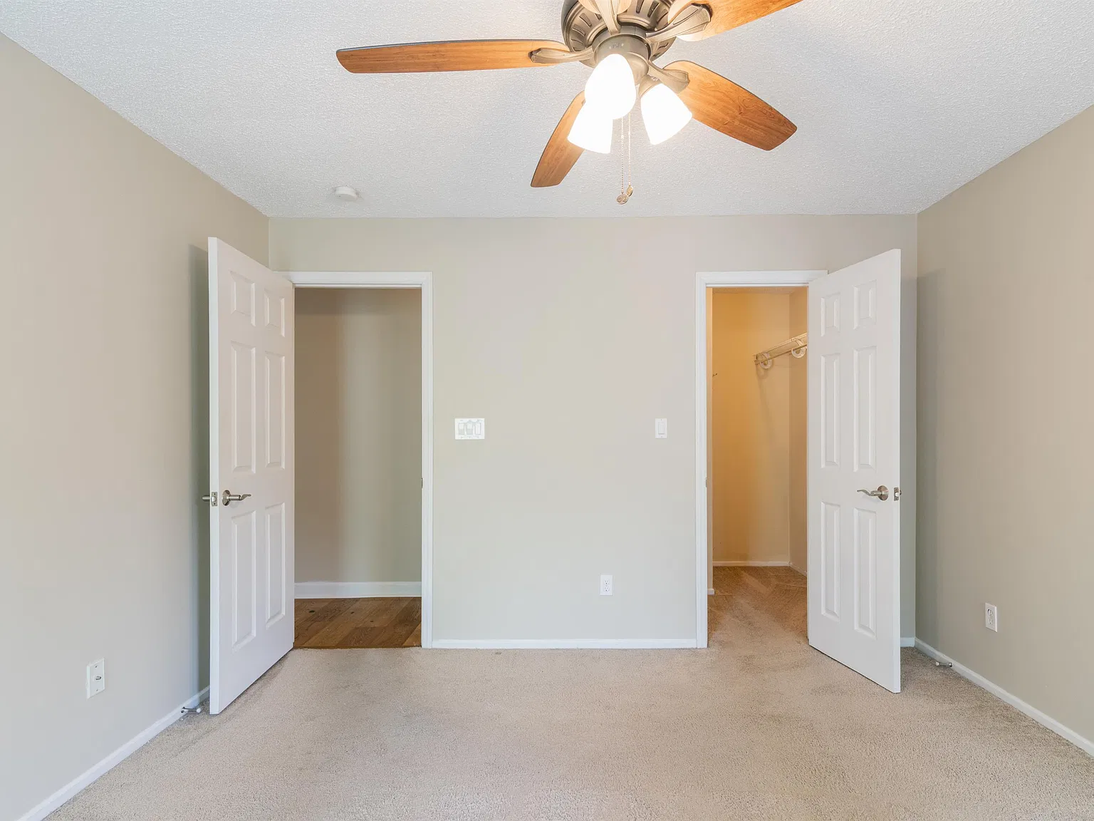 2516 Cranbrook Ln — Photo 4