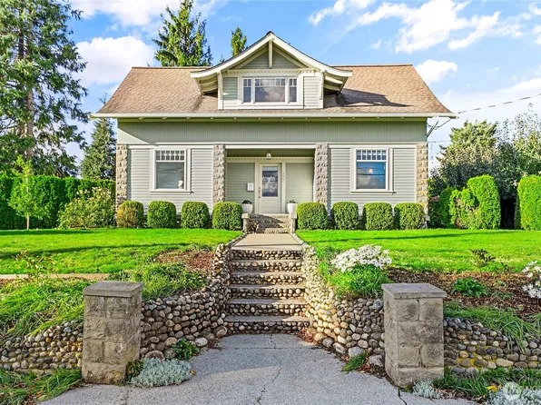 607 E Front Street, Lynden, WA 98264