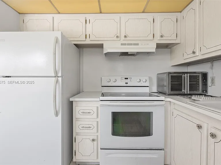 431 Markham Dr #431-T — Photo 16
