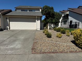 1967 Larchmont Cir, Fairfield, CA 94534