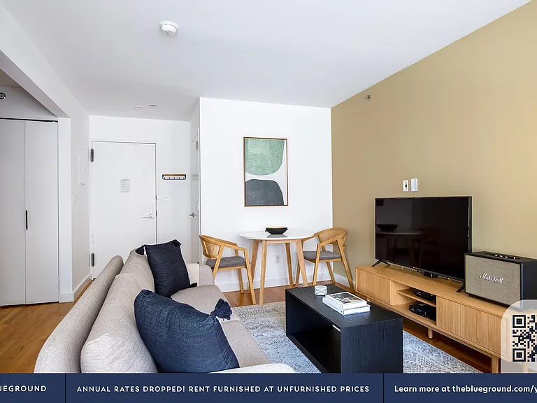 101 W 15th St #607 — Photo 2