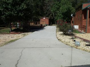 32 Little River Rd, Cleveland, GA 30528