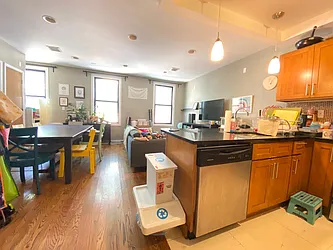 Rented by PadRabbit LLC