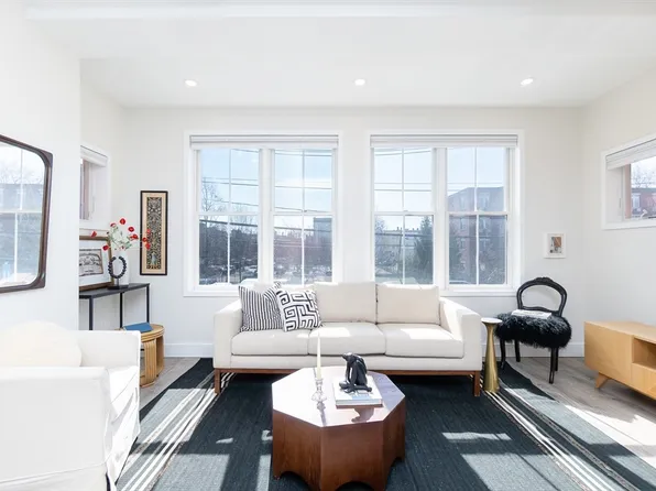 70 Bremen St Unit 201, East Boston, MA 02128