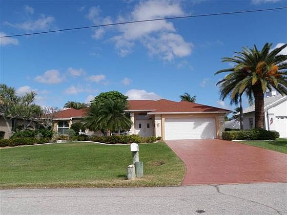 1st image of 1411 SW 53rd Ter