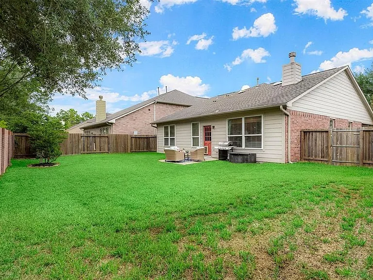 2710 Golden Creek Ln — Photo 6