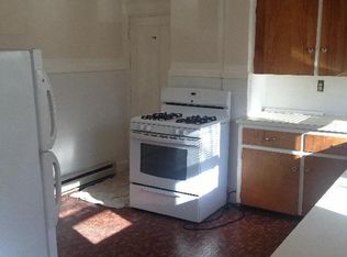 10 Arlington Rd #1F, Woburn, MA 01801