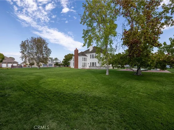 7 Leesbury Ct, Newport Beach, CA 92660