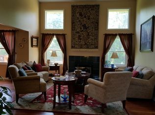 29017 Hearthstone Dr, Novi, MI 48377