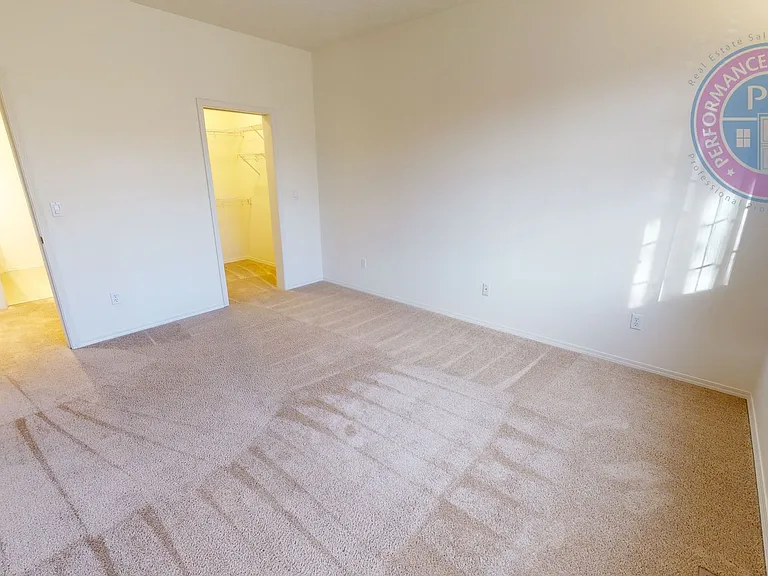 14439 SE Oregon Trail Dr — Photo 11
