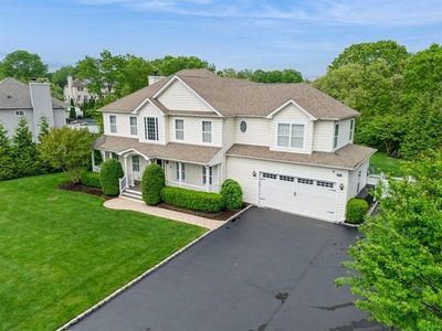 38 Savanna Circle, Mount Sinai, NY, 11766