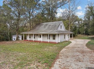 8998 Island Rd, Saint Francisville, LA 70775