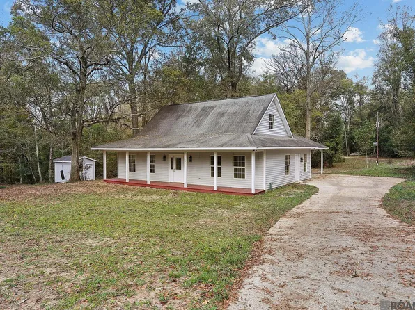 8998 Island Rd, Saint Francisville, LA 70775