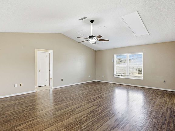 5th image of 3940 SW 134th St