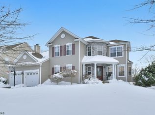 475 Black Bear Path, Lake Hopatcong, NJ 07849
