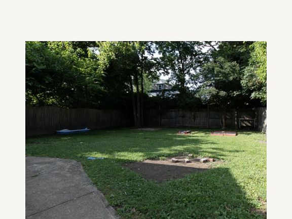 5th image of 342 Rockdale Ave #1