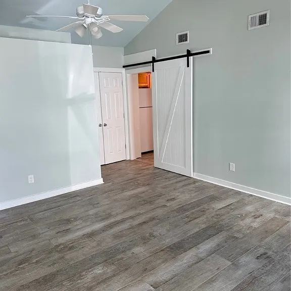 6914 Johnny Mercer Blvd — Photo 12