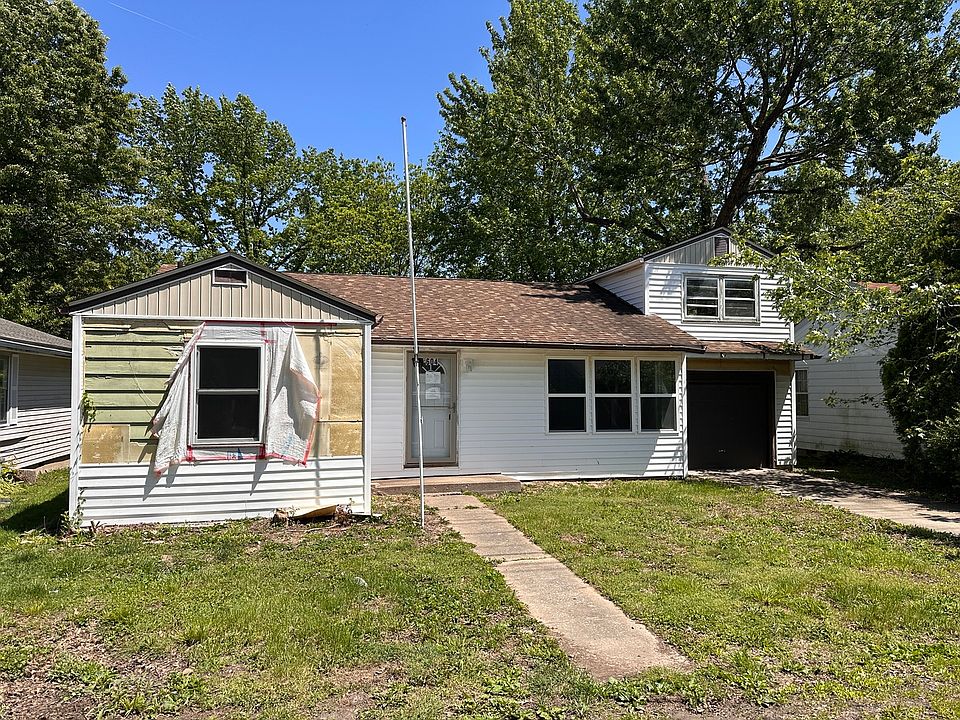 1st image of 604 N 7th St