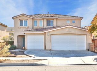 14247 Olive St, Hesperia, CA 92345