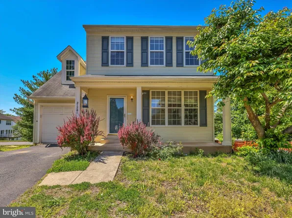21781 Tottenham Hale Ct, Sterling, VA 20166