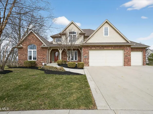 6137 Secluded Ct, Sylvania, OH 43560