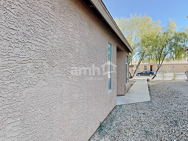 7948 S Baja Stone Ave — Photo 18
