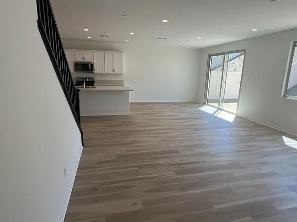 8502 Anthony St, Riverside, CA 92507