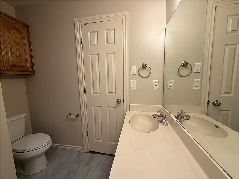 9203 S 73rd East Ave — Photo 17