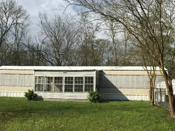 40514 Thais Dr, Prairieville, LA 70769