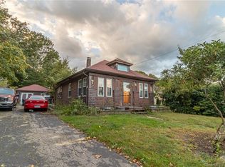 4 Pawcatuck Ave, Pawcatuck, CT 06379
