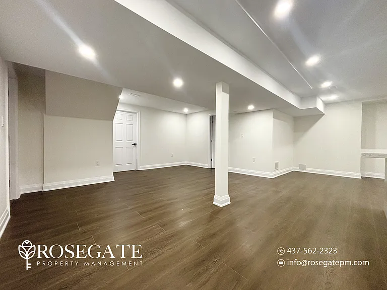 43 Arrowhead Dr #2 — Photo 9