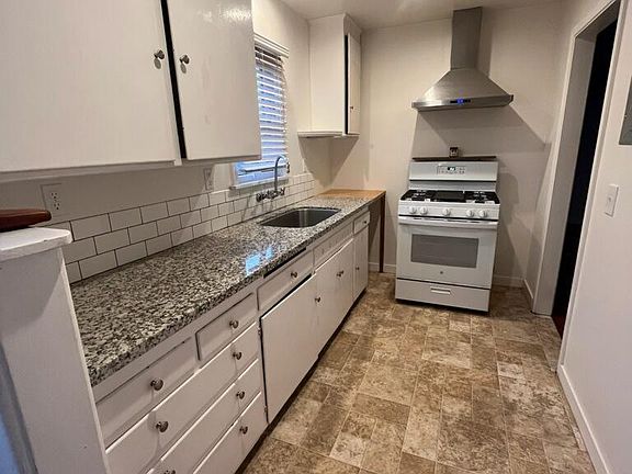 Gallery-Style kitchen.