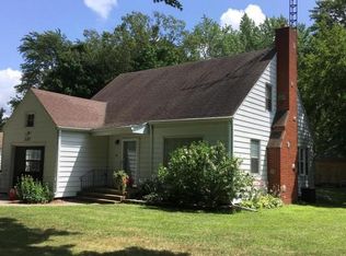 310 W Delaware Ave, Benton Harbor, MI 49022