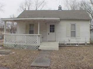 307 S Main St, Butler, MO 64730