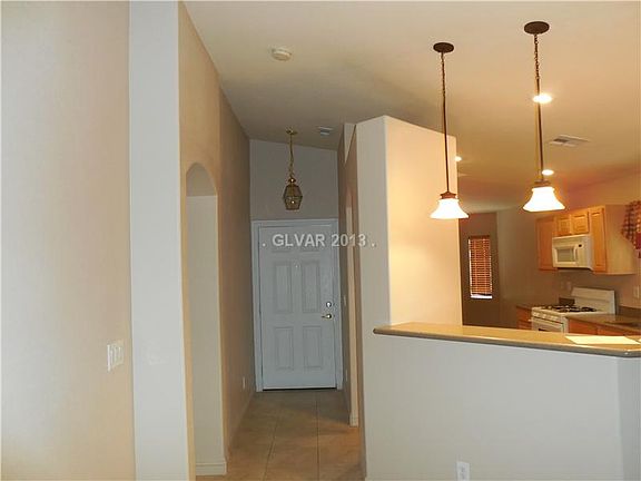 5th image of 2755 Bridleton Ave